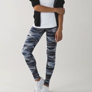 Lululemon Wunder Under crop leggings size 2/4